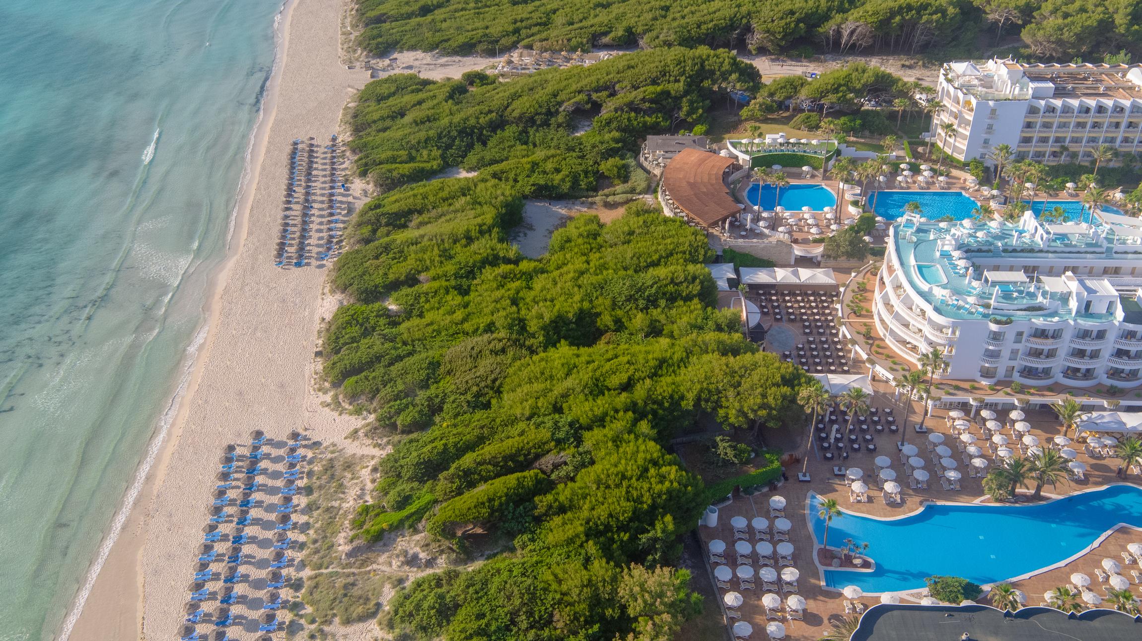 Iberostar Waves Ciudad Blanca Hotel 4*
